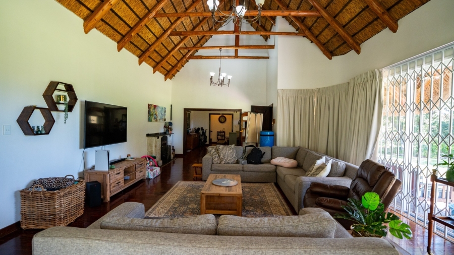 4 Bedroom Property for Sale in Wilkoppies North West